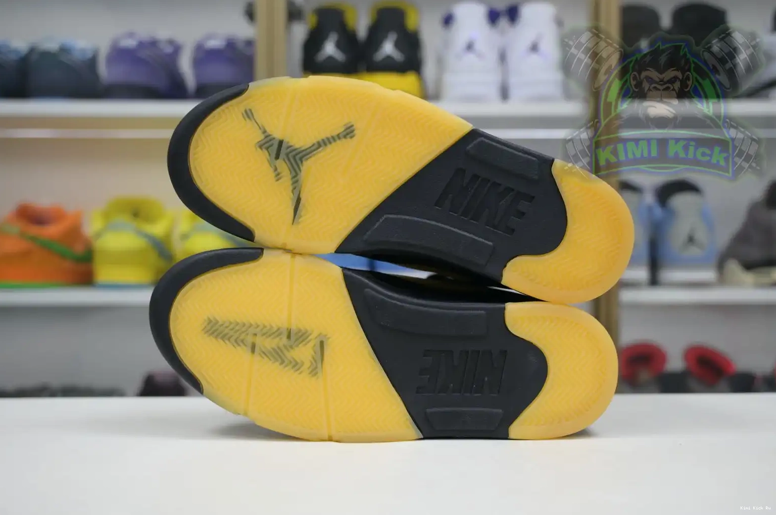 Air A Kimikick x MANIÉRE Jordan 5 MA 0818